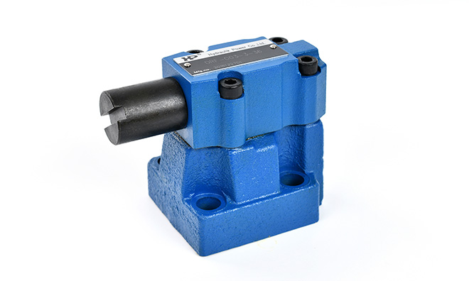 什么是压力阀，它的主要作用是什么？