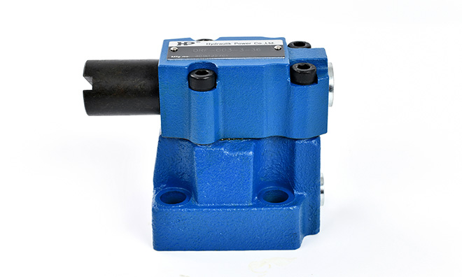 安装过程中如何避免对压力阀造成损坏？